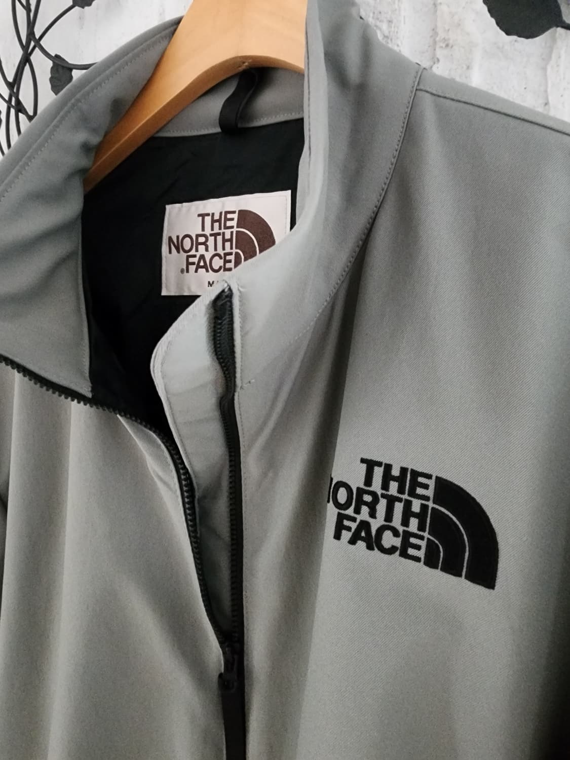 노스페이스 바람막이 점퍼 상품이미지5