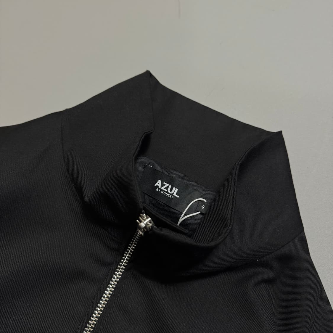 AZUL by moussy 블랙컬러 더블 집업 하이넥 블루종 자켓 상품이미지3