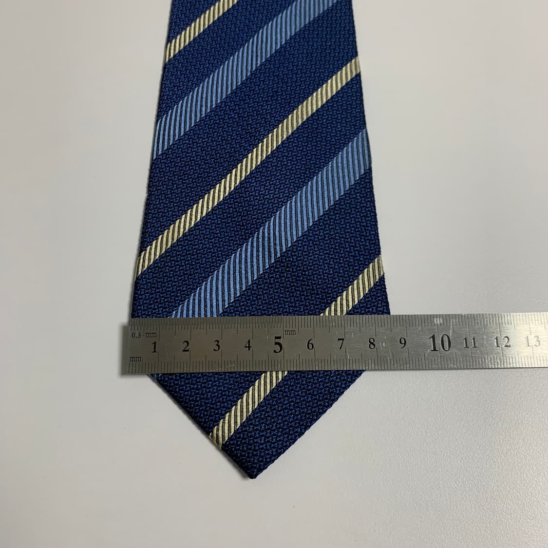 버버리(BURBERRY) 스트라이프 레지멘탈 명품넥타이 100실크 A+ 상품이미지9