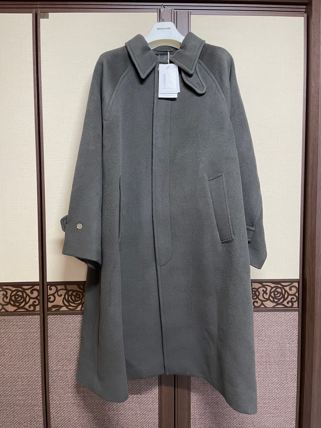 [5] 브라운야드 25FW 발마칸 코트 올리브 그레이 상품이미지1