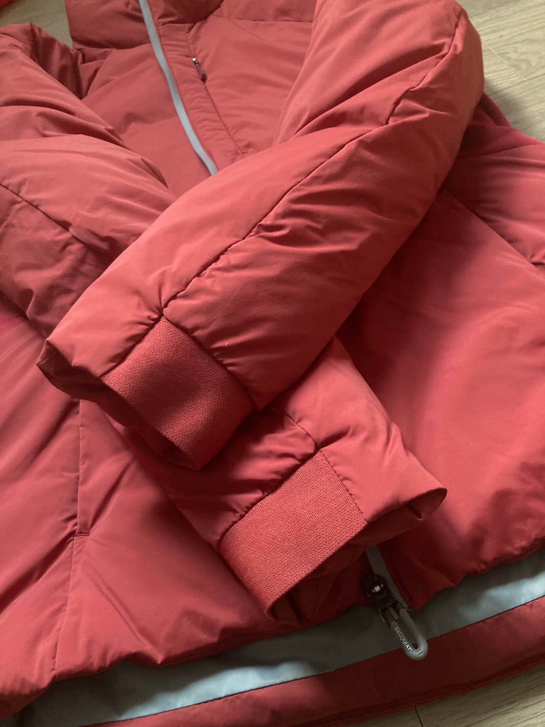 장미쉘바스키아 프리마로프트 패딩 자켓 상품이미지7