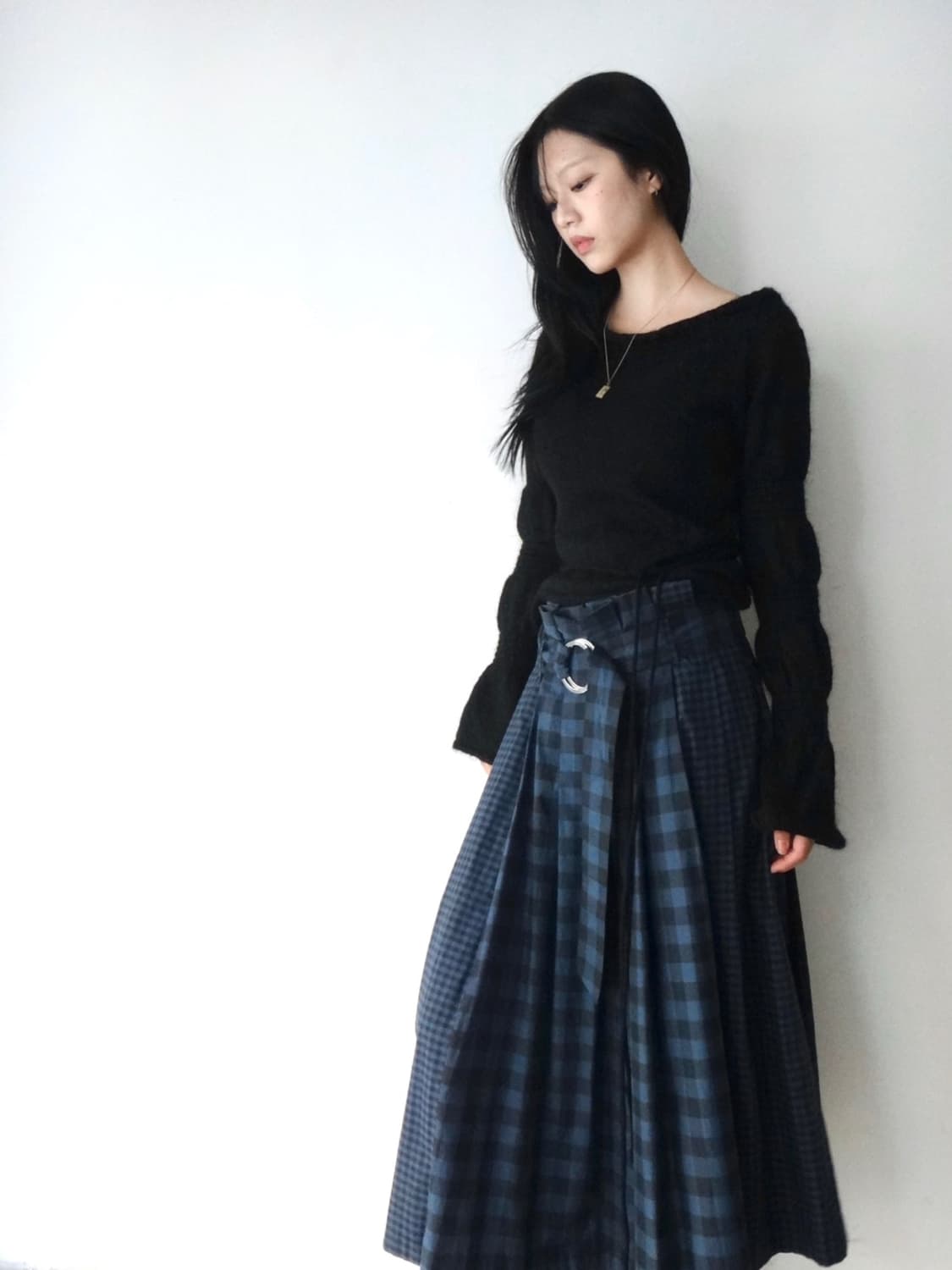 Off shoulder mohair puff knit / black 상품이미지7