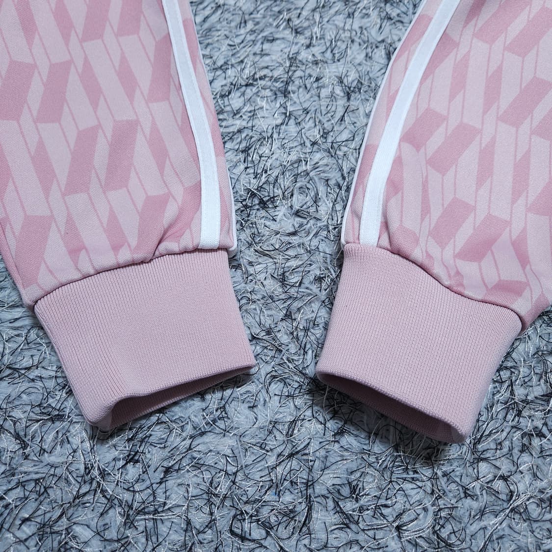 널디) S(실측L~XL) 여자 모노그램 트레이닝셋업 / 왕눈이샵 상품이미지5