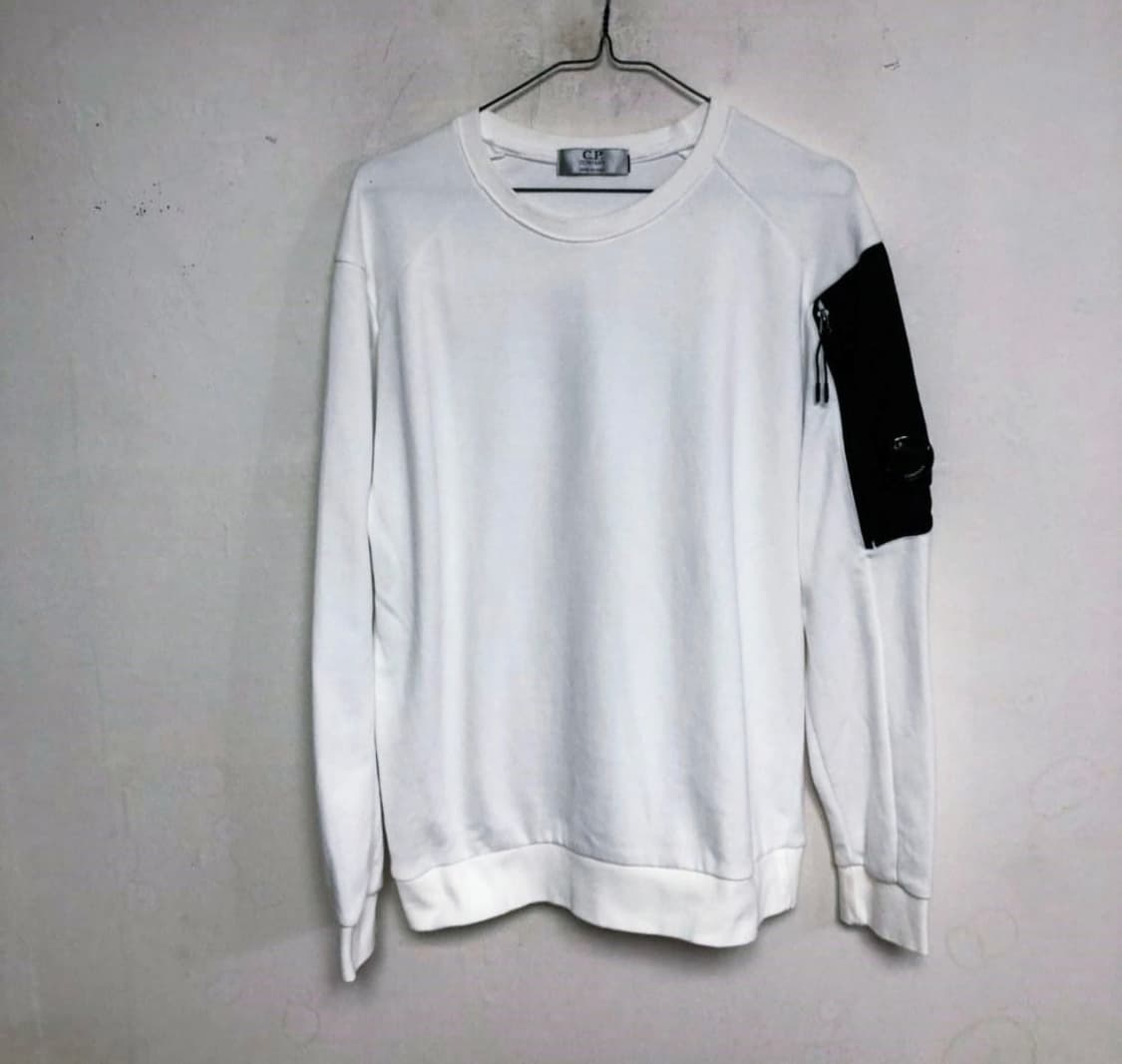 CP컴퍼니 남성 l긴팔티 95M 상품이미지1