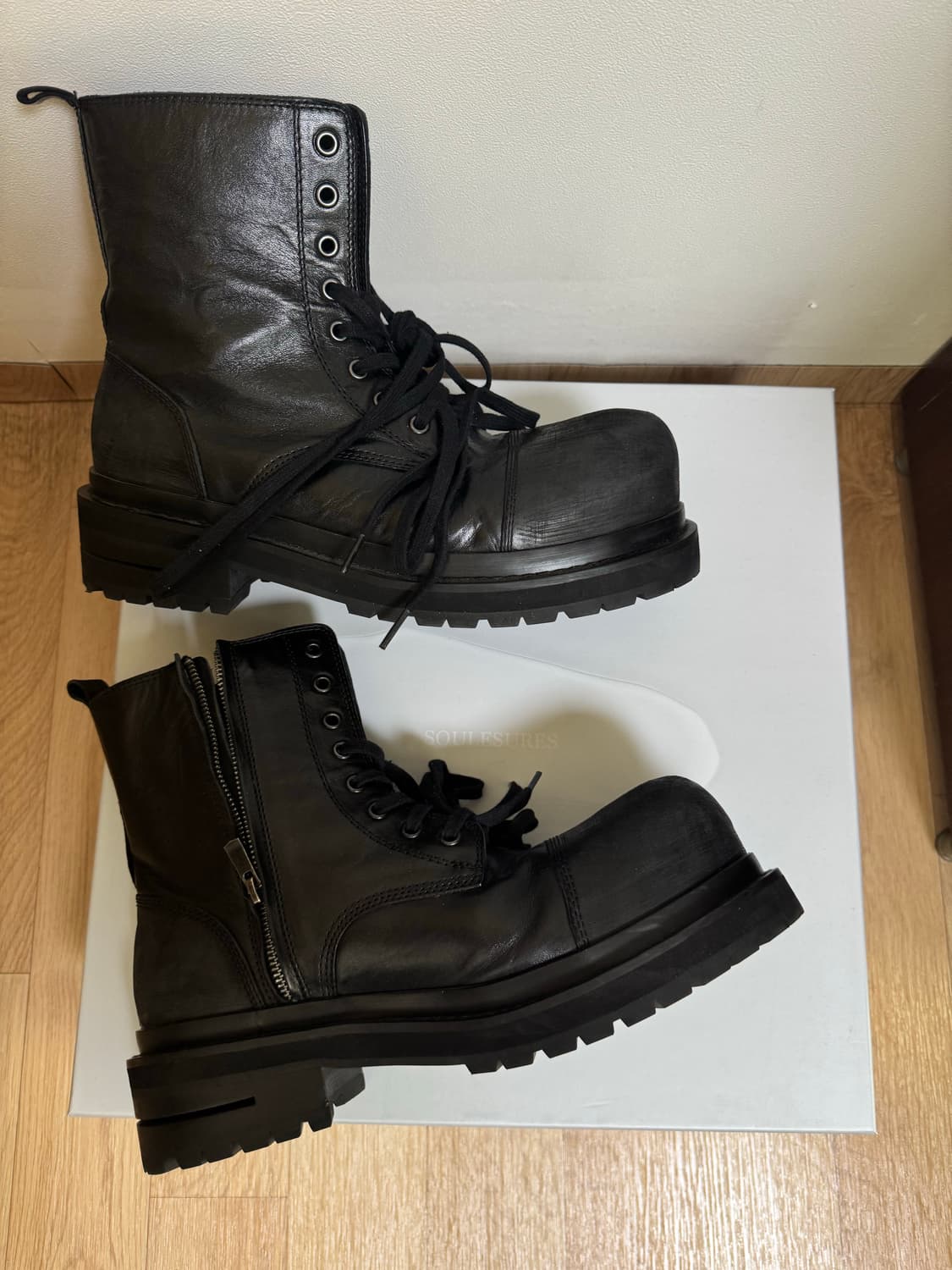 코인서울 쏘유레슈어 280사이즈 상품이미지2