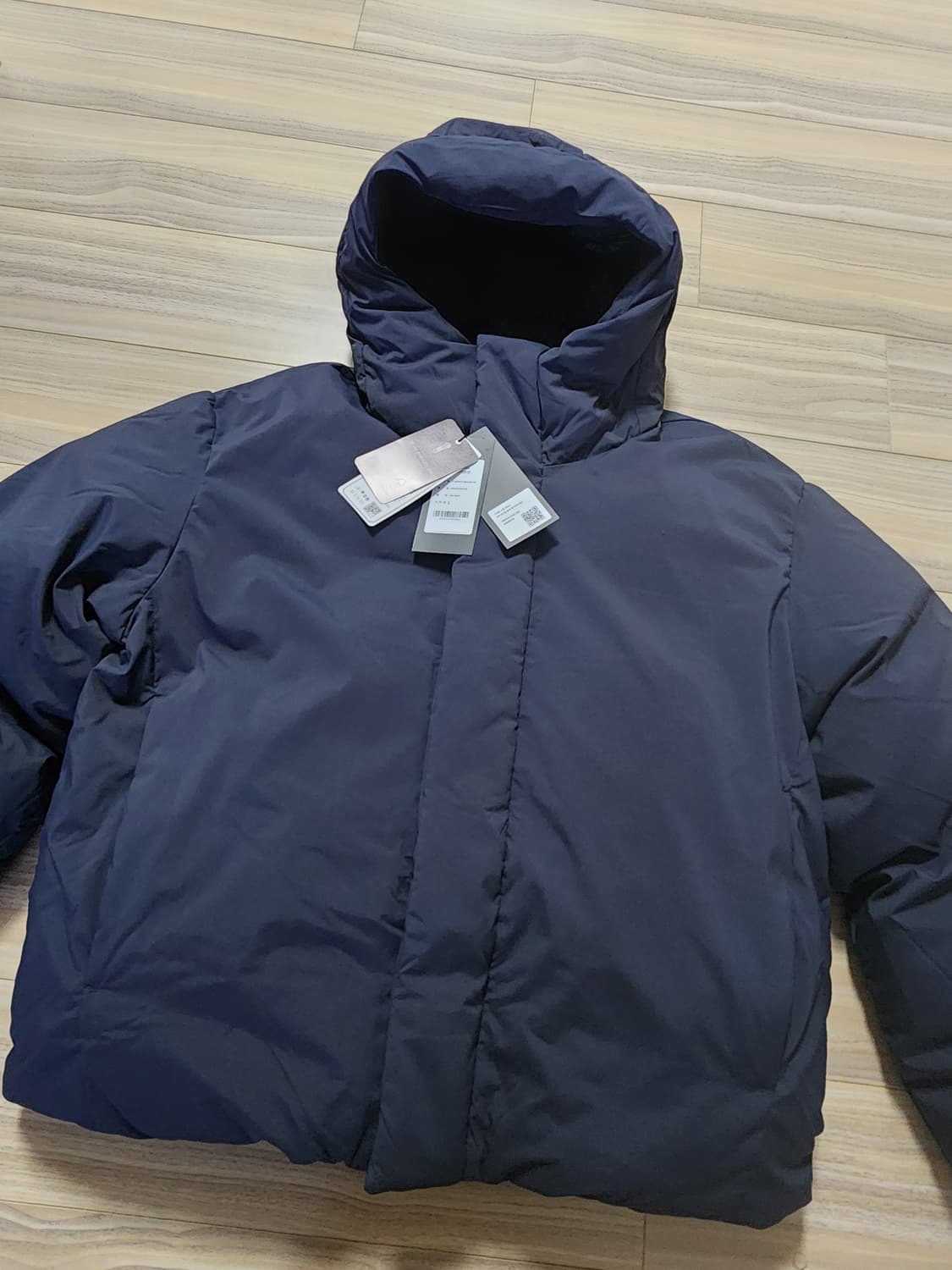 무신사스탠다드후덕다운패딩점퍼다크그레이L 상품이미지1