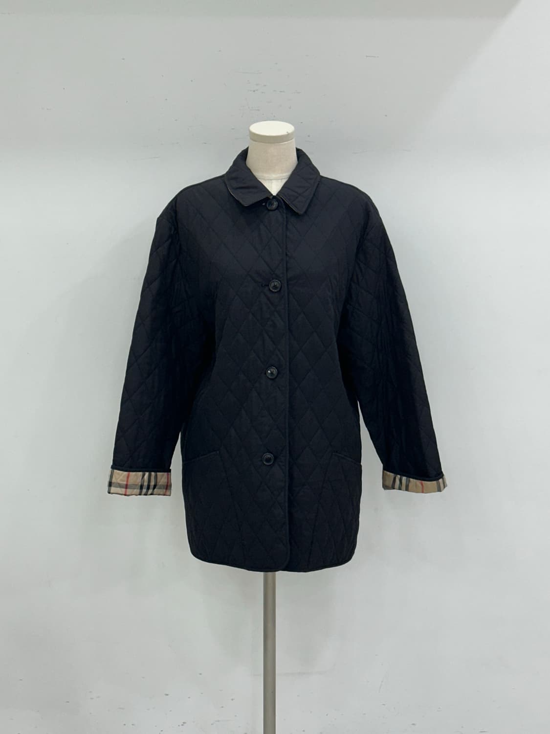 버버리 퀼팅 여성 상품이미지1