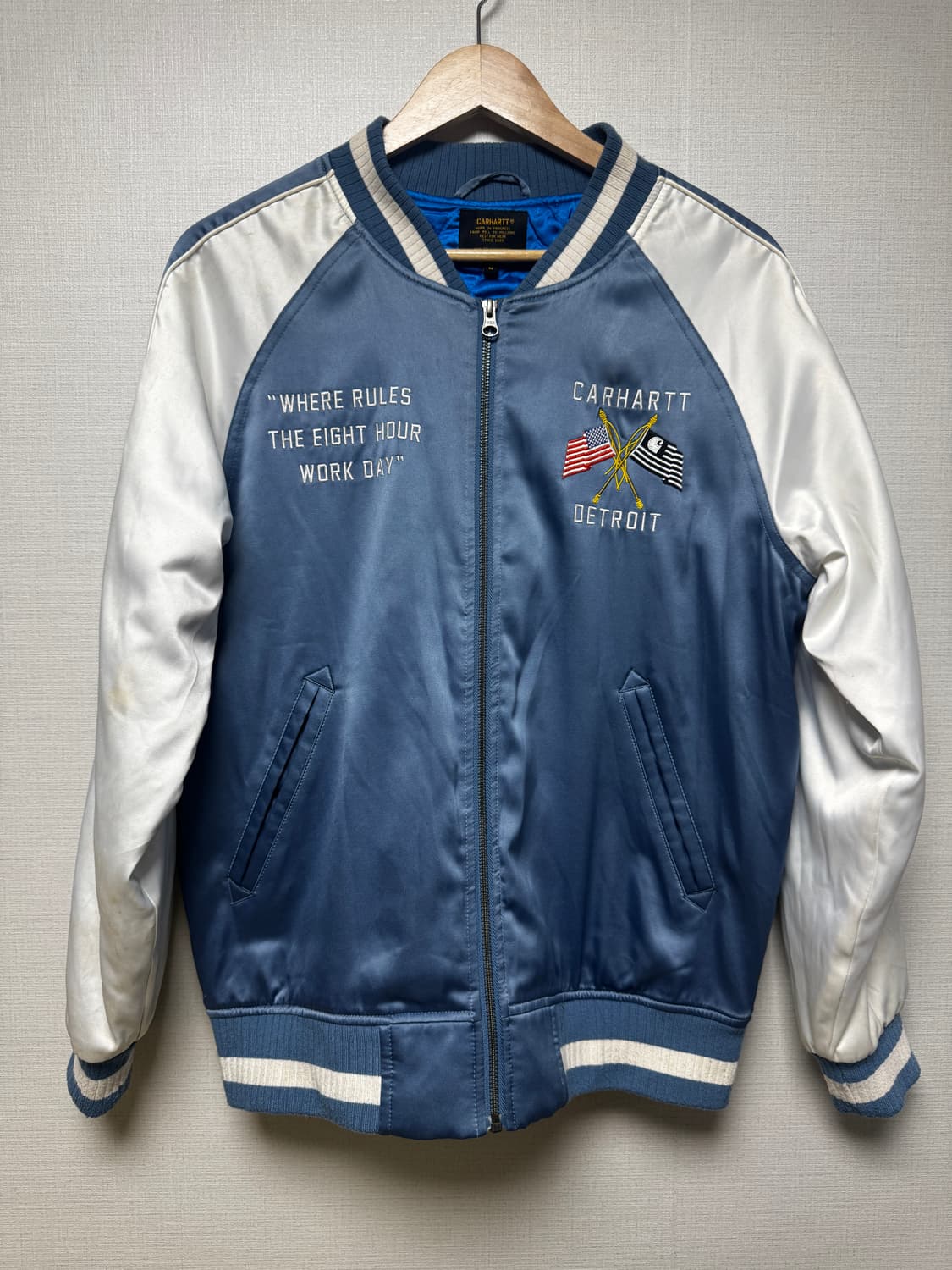 칼하트 수베니어 자켓 상품이미지2