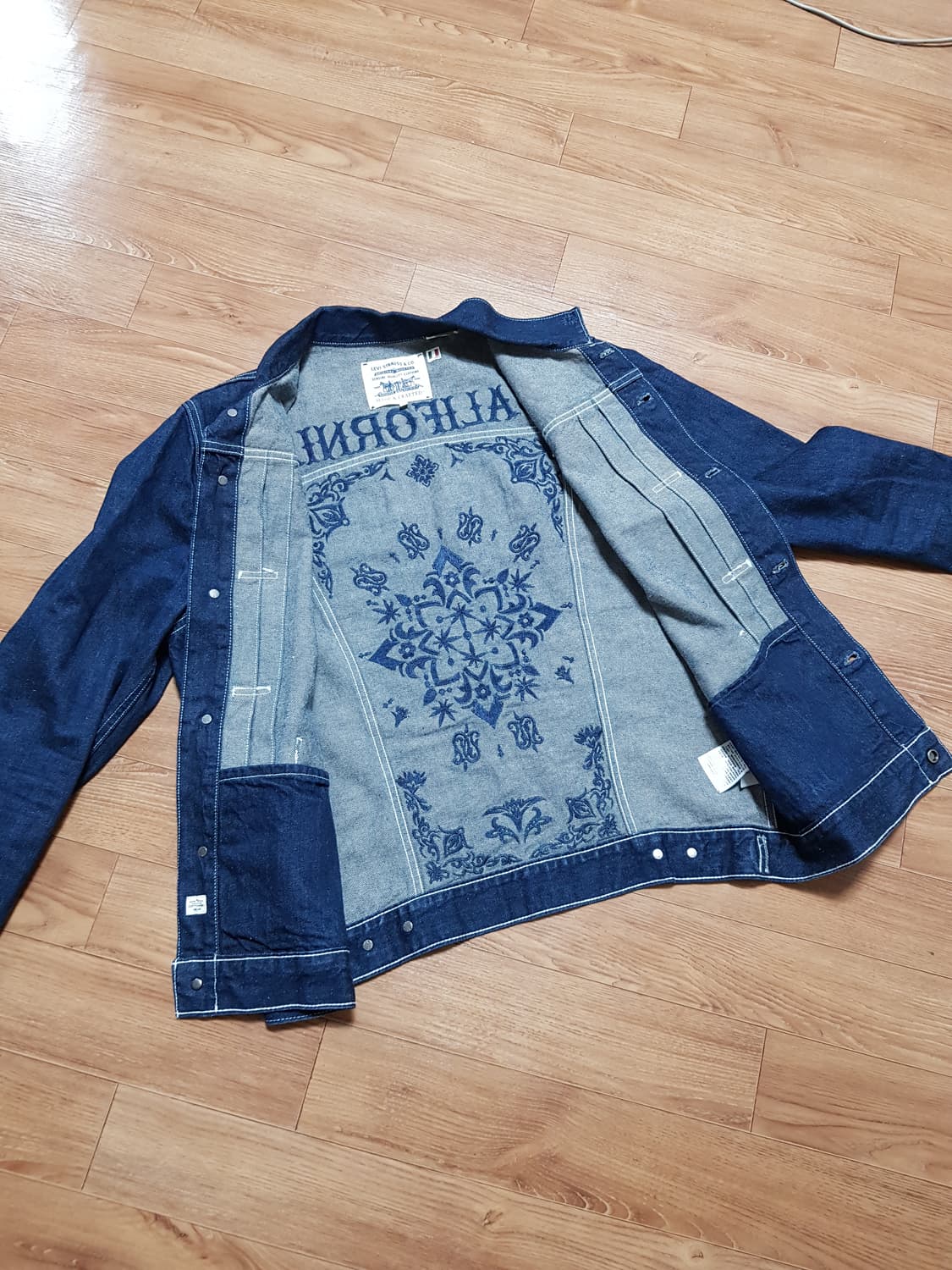 리바이스 LVC 타입2 WORN 데님 트러커 자켓  상품이미지5