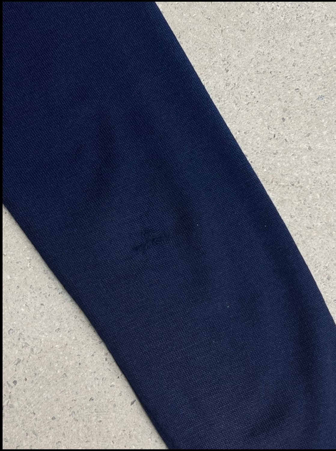 스톤아일랜드 브이넥 니트 L사이즈 상품이미지9