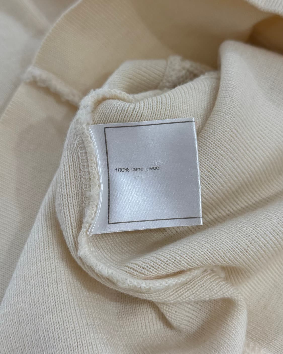 샤넬 아이보리 울 롤넥 립니트 스웨터 상품이미지8