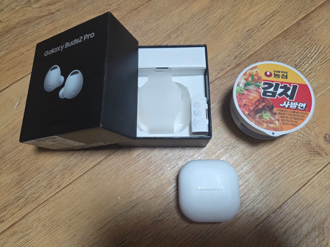 갤럭시 버즈2 프로 화이트 상품이미지1