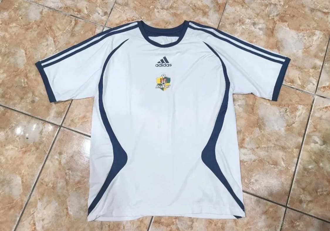 아디다스 울산현대 트레이닝셔츠 상품이미지1