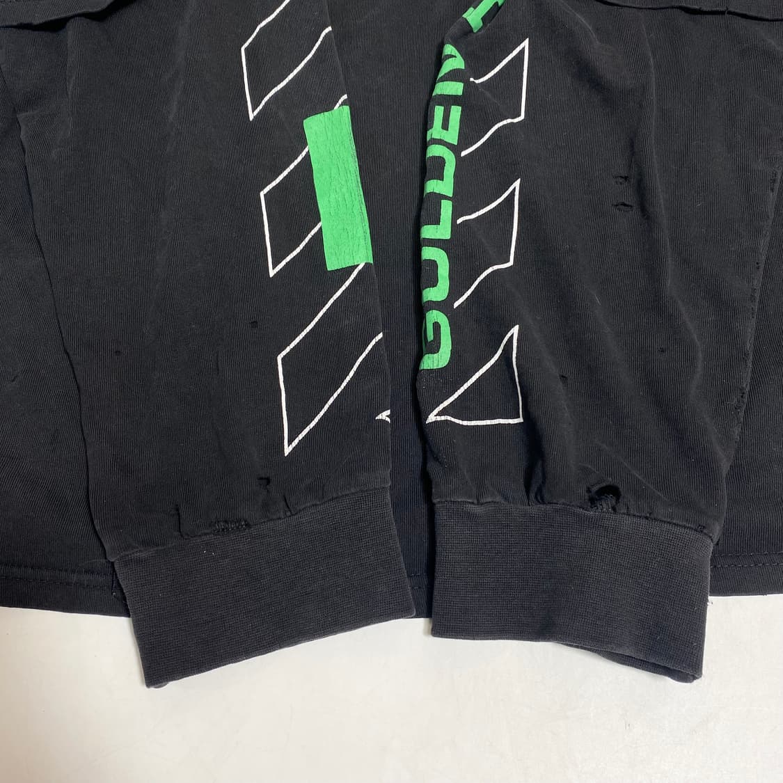 오프화이트 레이어드 긴팔 L 상품이미지5