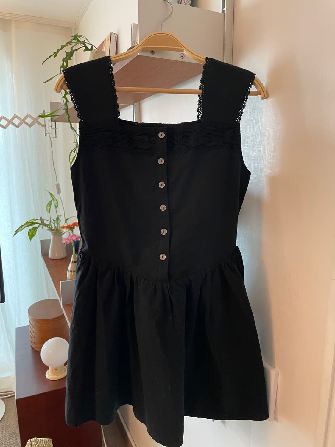 썸웨어버터 May Lace Mini Dress 상품이미지2