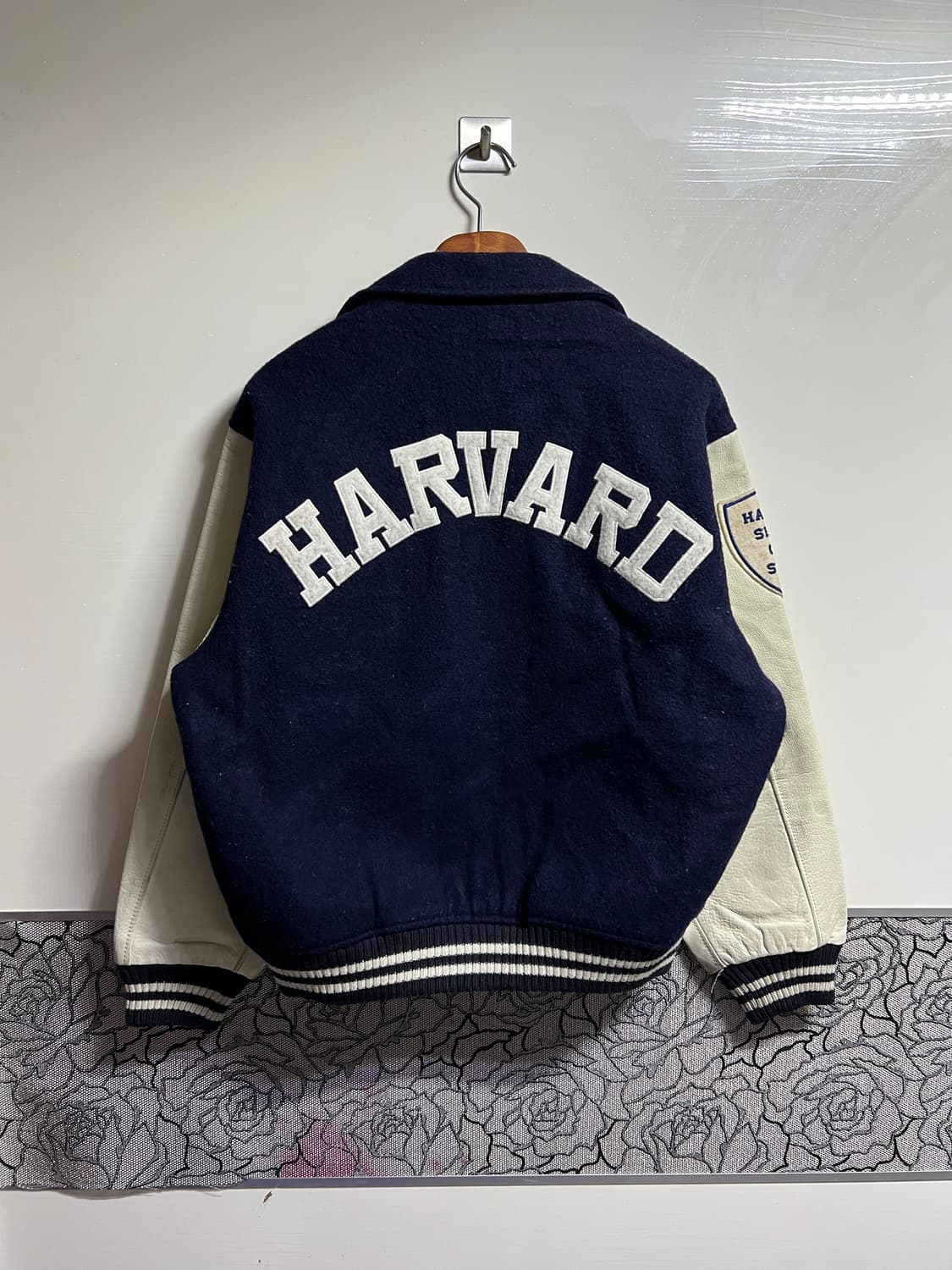 하버드 레더 바시티 자켓 상품이미지4