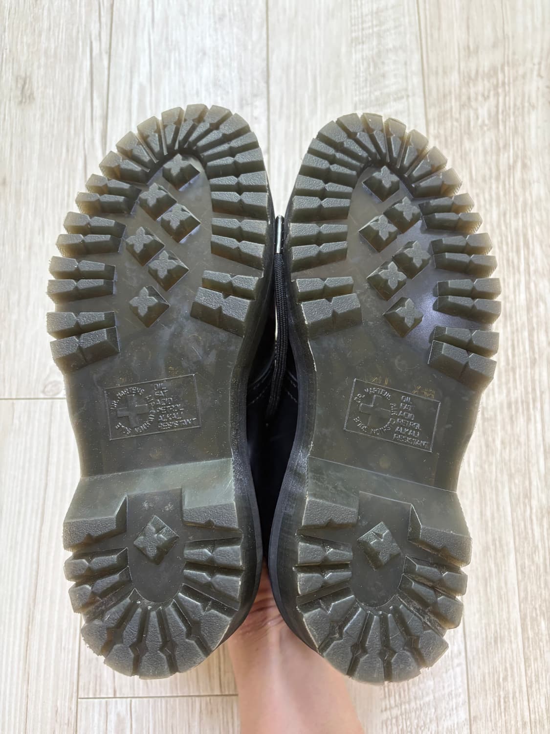 닥터마틴 1461 3홀 쿼드 240 상품이미지6