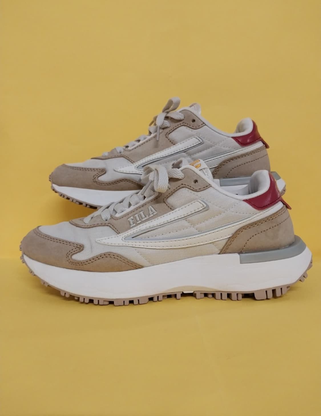 여성 휠라 유니 바스티온 런닝화, 운동화 (240) 상품이미지1