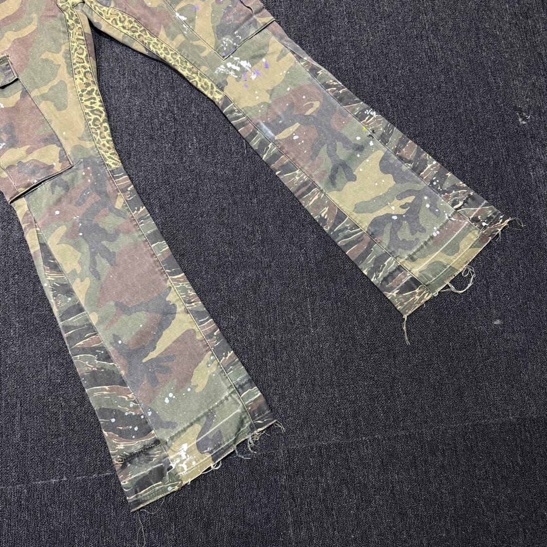 갤러리디파트먼트 카모플라주 카고 팬츠 상품이미지3