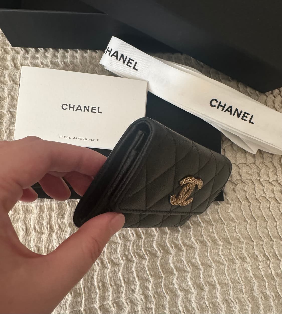 샤넬 블랙 CC로고 똑딱이 카드지갑 플랩지갑 상품이미지4