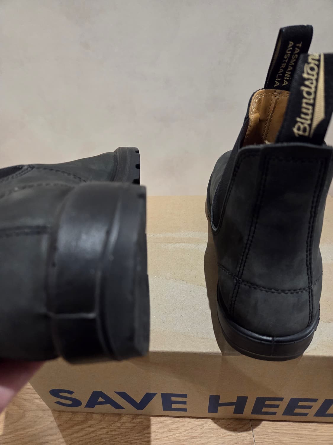 블런드스톤 CLASSIC 587 러스틱블랙 AU 7 상품이미지4