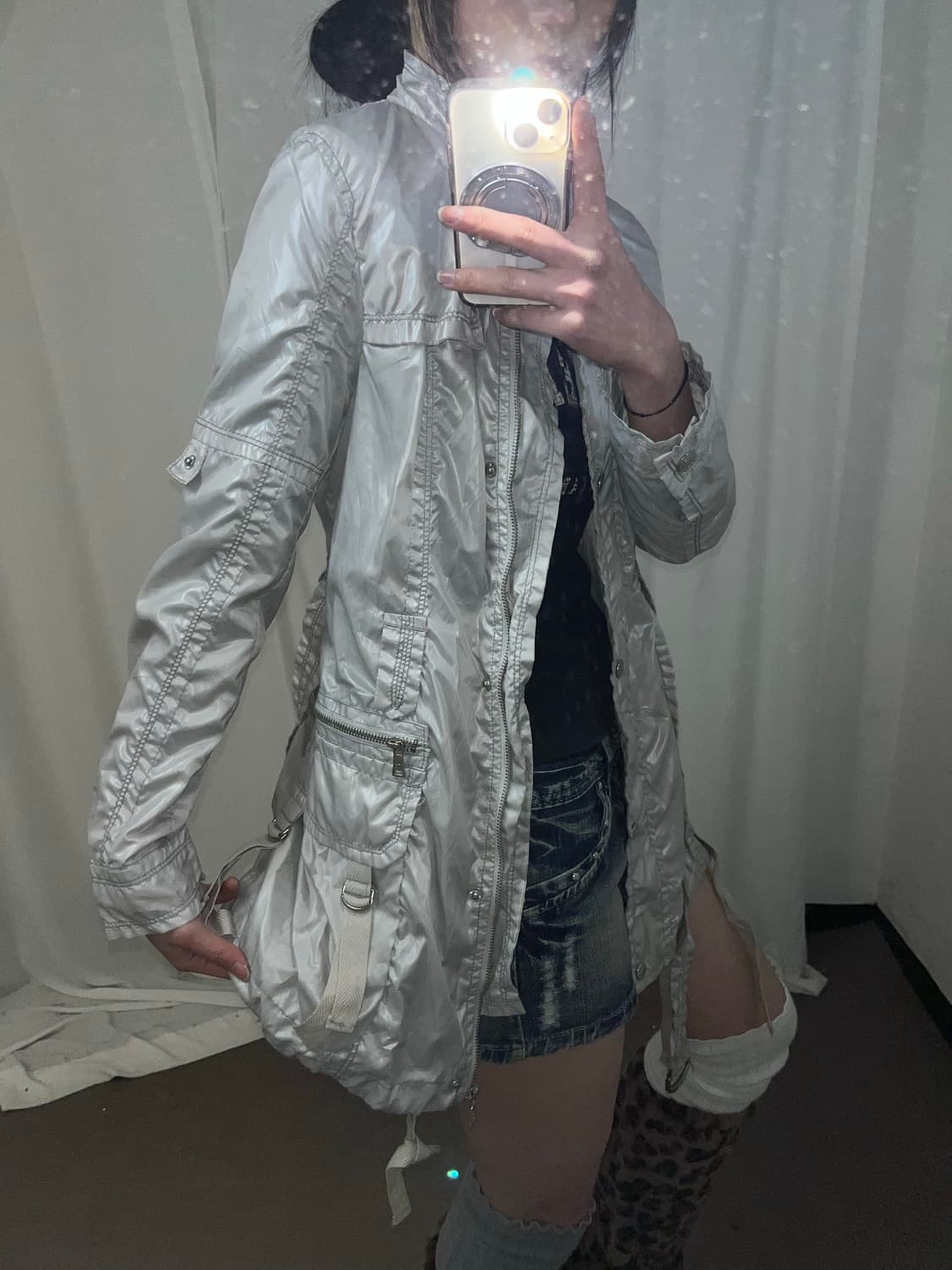 UGIZ Y2K 실버 나일론 자켓 상품이미지4