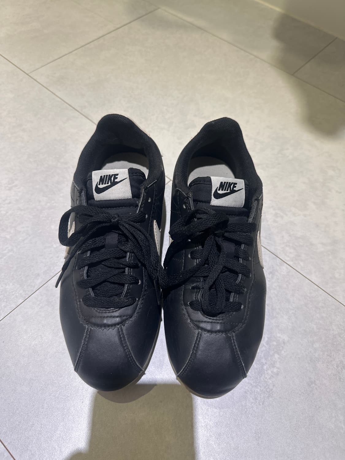 나이키 코르테즈 레더 흰검 245 상품이미지1