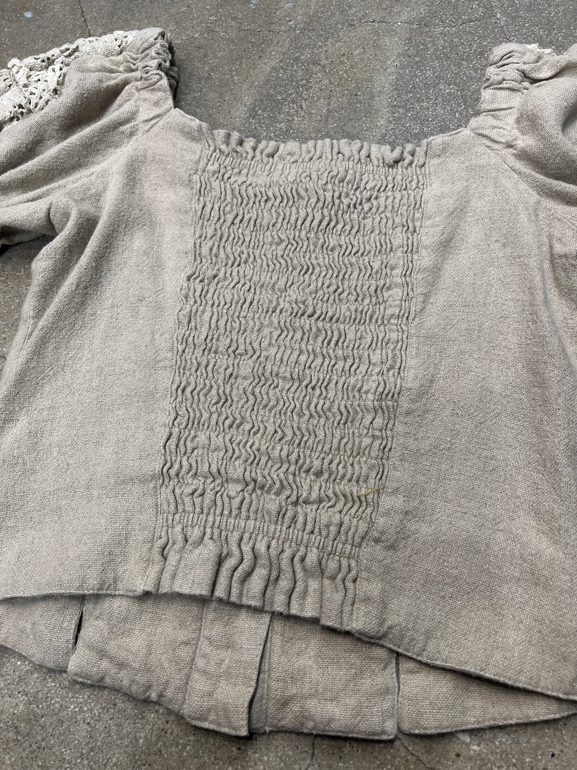 티롤리안 오픈숄더 레이스 리넨 브라우스 상품이미지5