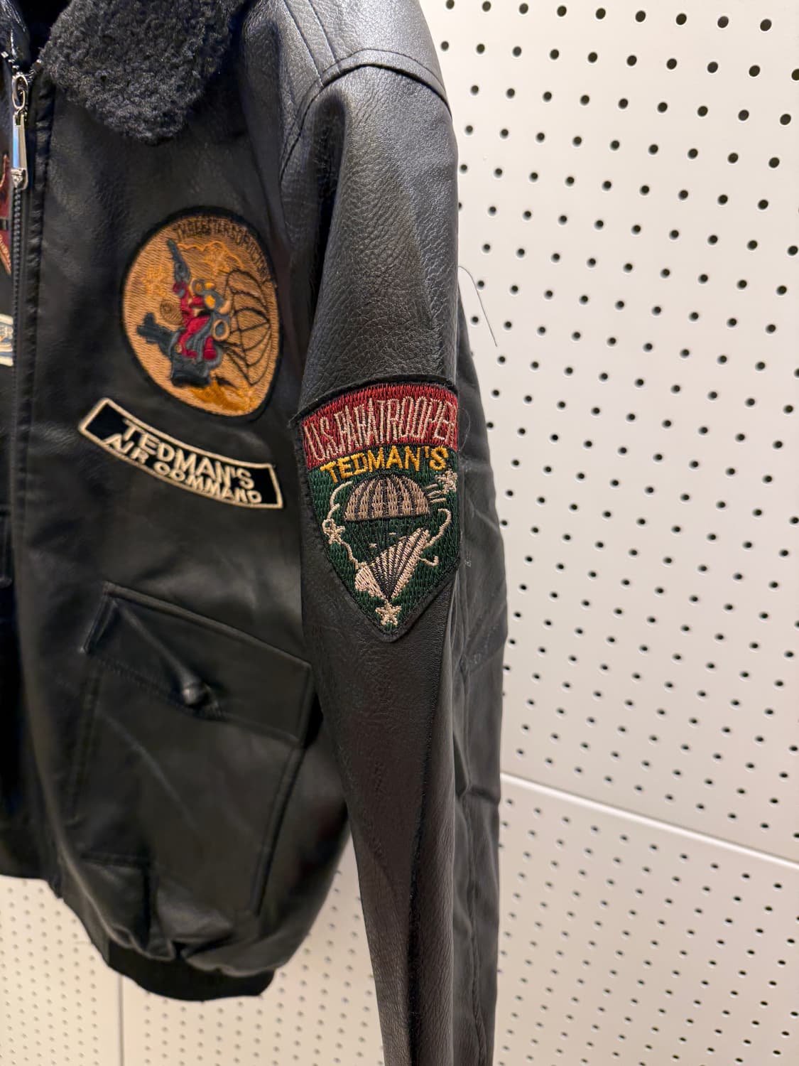 테드맨 패치 가죽 항공 점퍼 블랙 U1537 상품이미지5