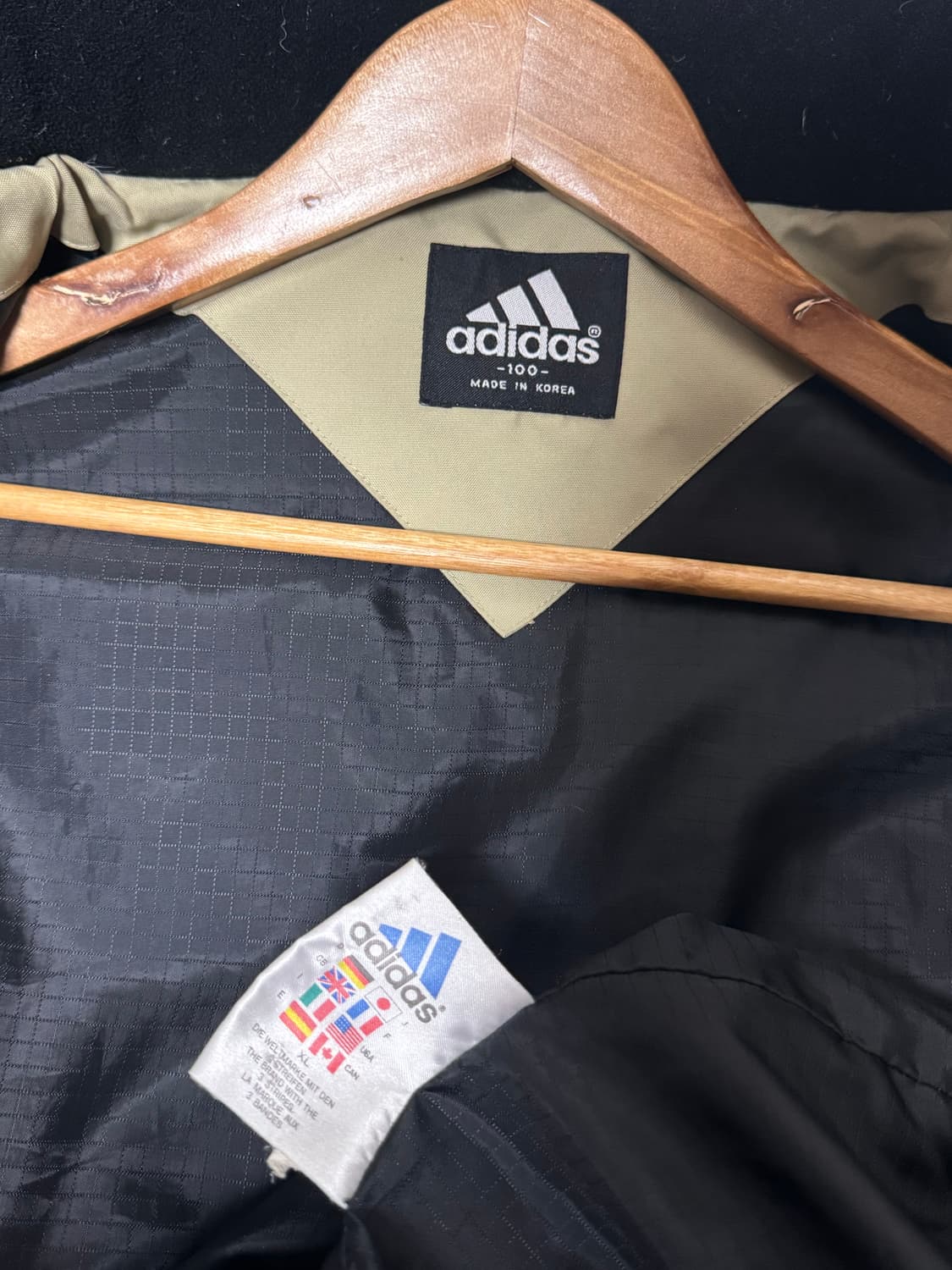 아디다스 사이드라인 카키 푸퍼 패딩 투웨이 자켓 상품이미지7