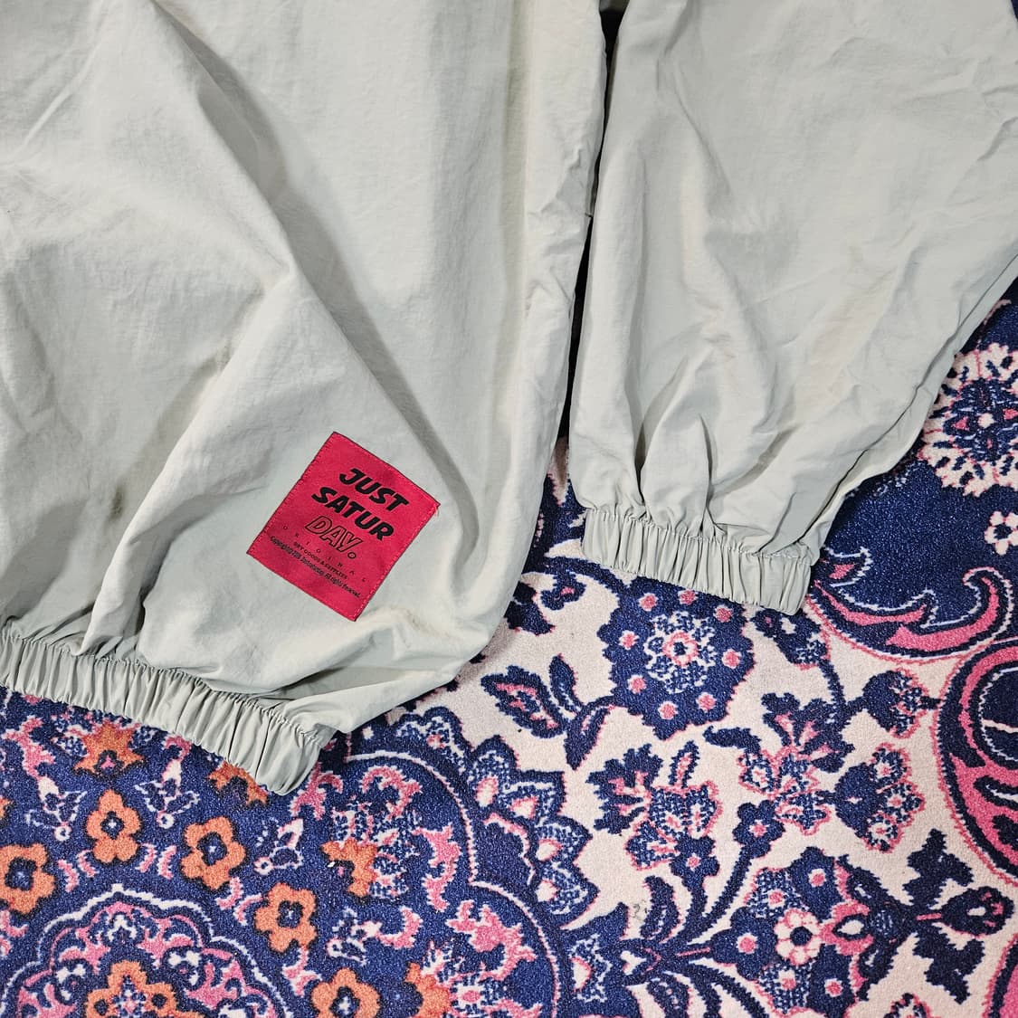 저스트세러데이 라이트카키 아노락 바람막이 Free 상품이미지4