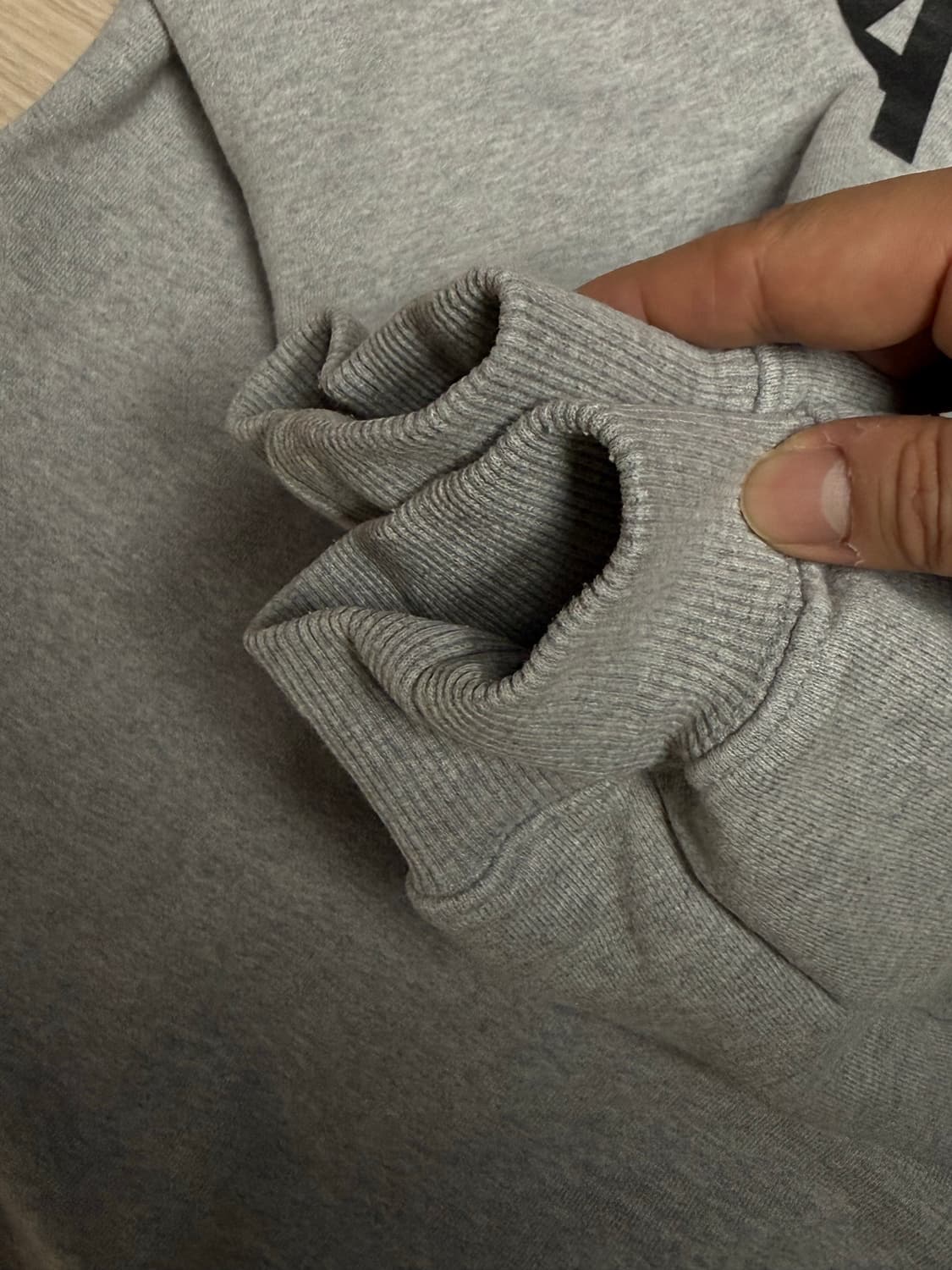 듀테로 맨투맨 ARMY 그레이 L 상품이미지4