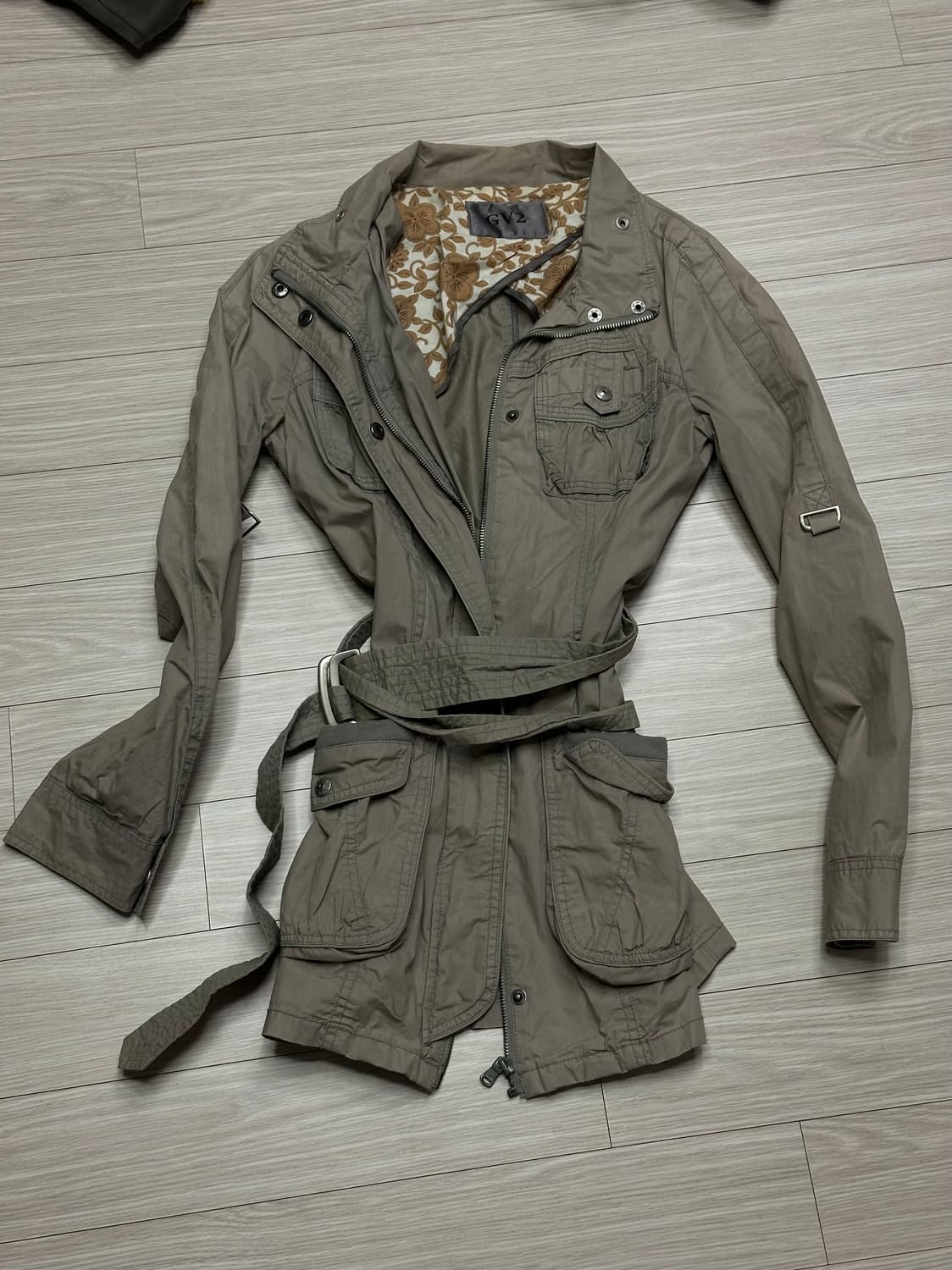 GV2 야상 + 솔리드옴므 니트 + STEFANEL 체크바지 셋 상품이미지4