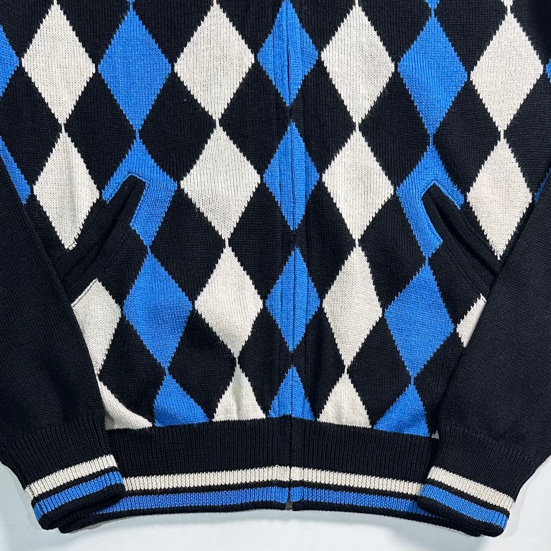 버버리 블루라벨 아가일패턴 울 니트 집업 상품이미지3