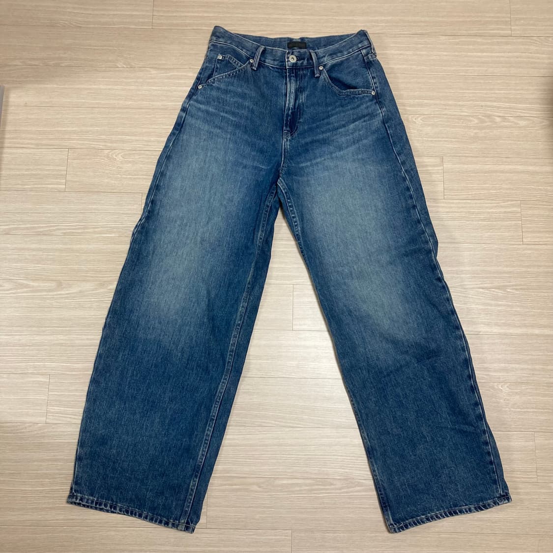 유니클로 배기커브진 블루 25 상품이미지4