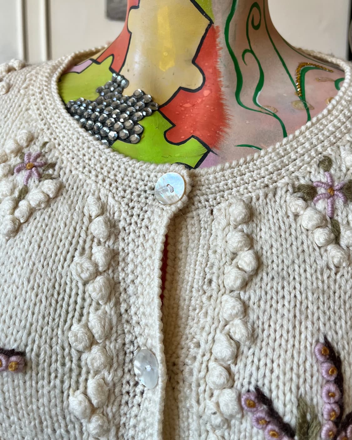 Japanese 3D Pom Pom Floral Knit Cardigan 상품이미지4