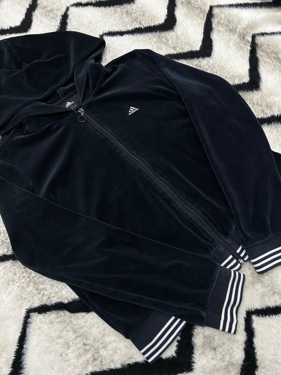 [M]아디다스 숏 벨루어 후드 져지/블랙 상품이미지2