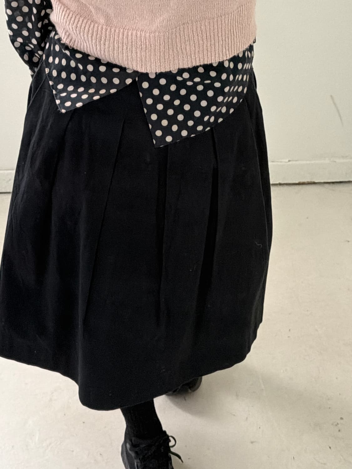일본빈티지 블랙 핀턱 미디스커트 상품이미지2