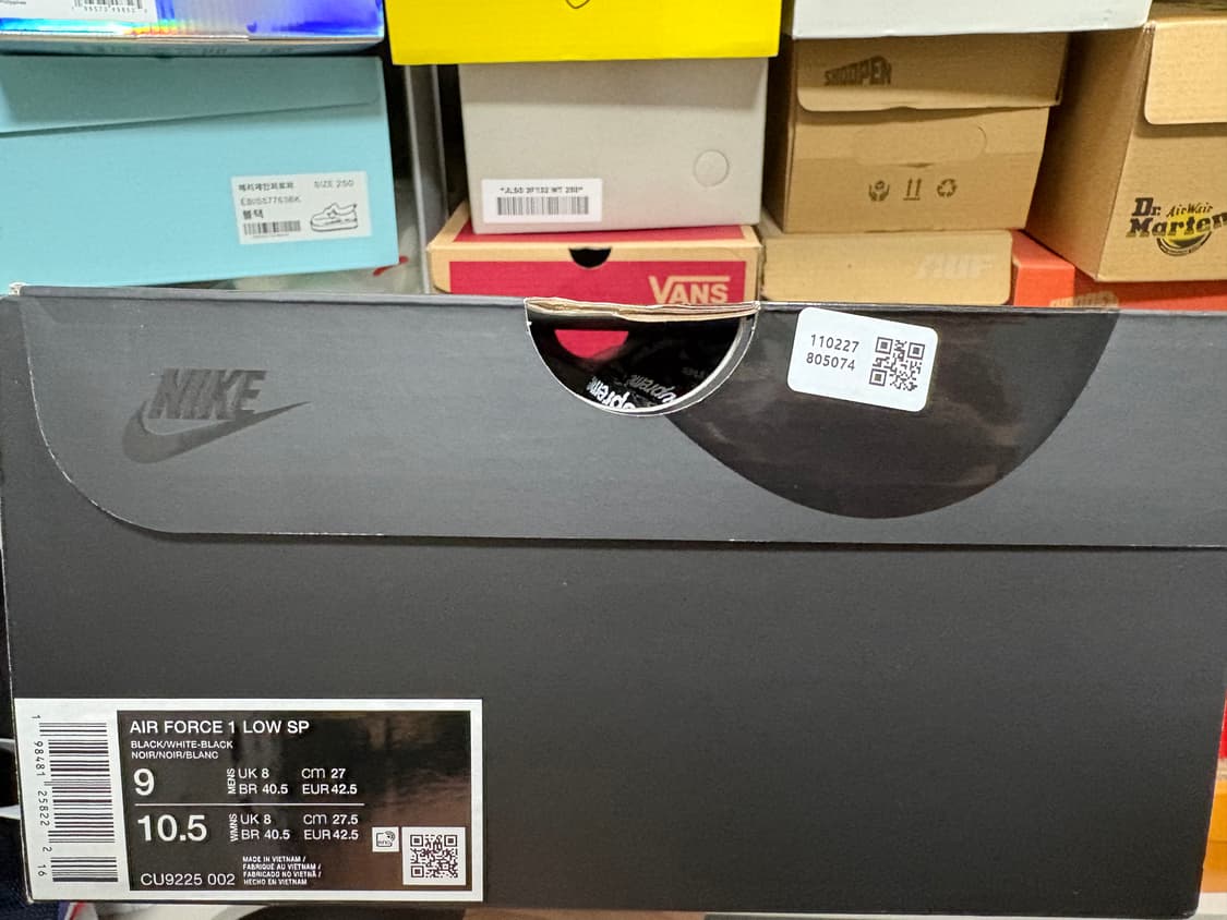 나이키 x 슈프림 에어포스 1 로우 블랙 (새상품) 270 상품이미지3