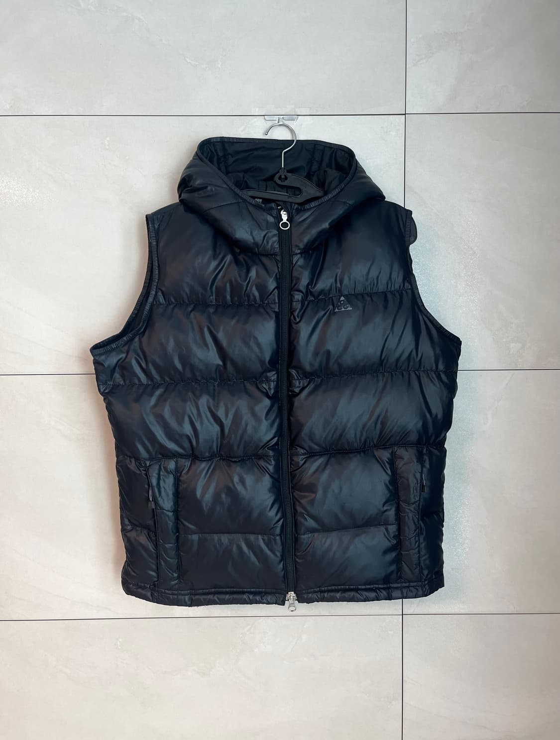 나이키 ACG 후드 패딩 조끼 블랙 [L] 상품이미지1