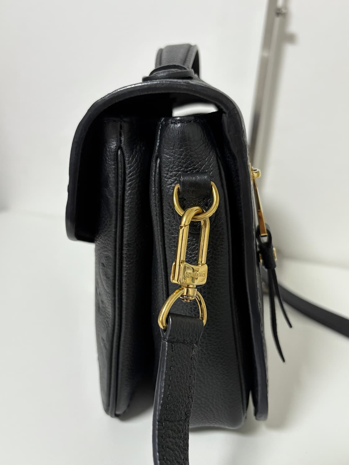 루이비통 포쉐트메티스 앙프레뜨 크로스백 상품이미지4