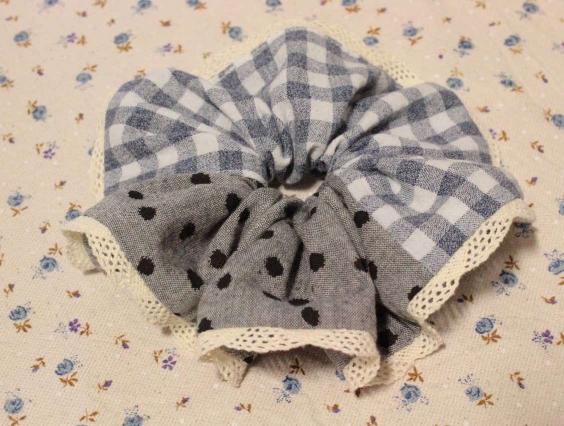 핸드메이드 레이스 도트 스크런치 상품이미지3