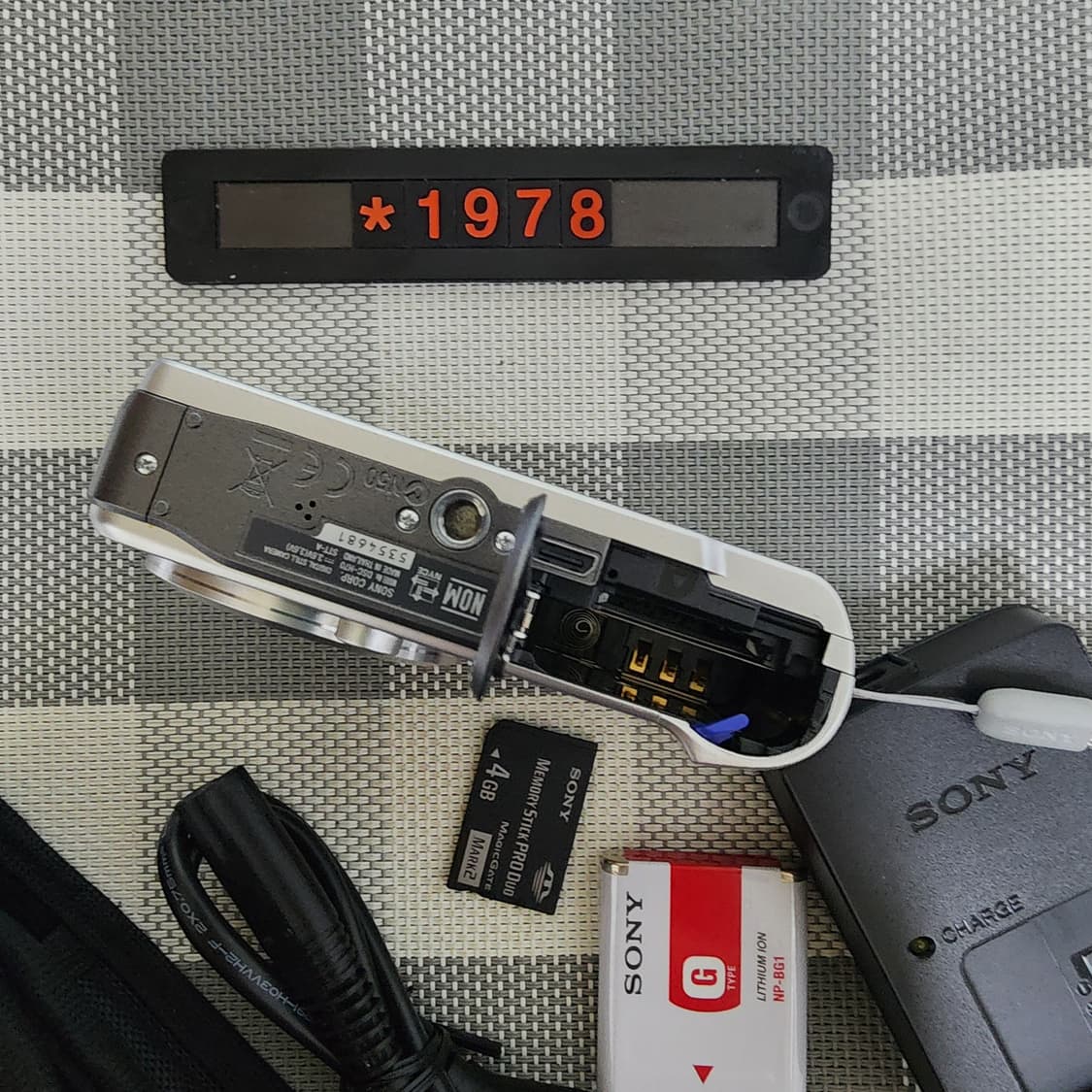 소니 사이버샷 DSC-H 70 디지털카메라 파우치포함 상품이미지6