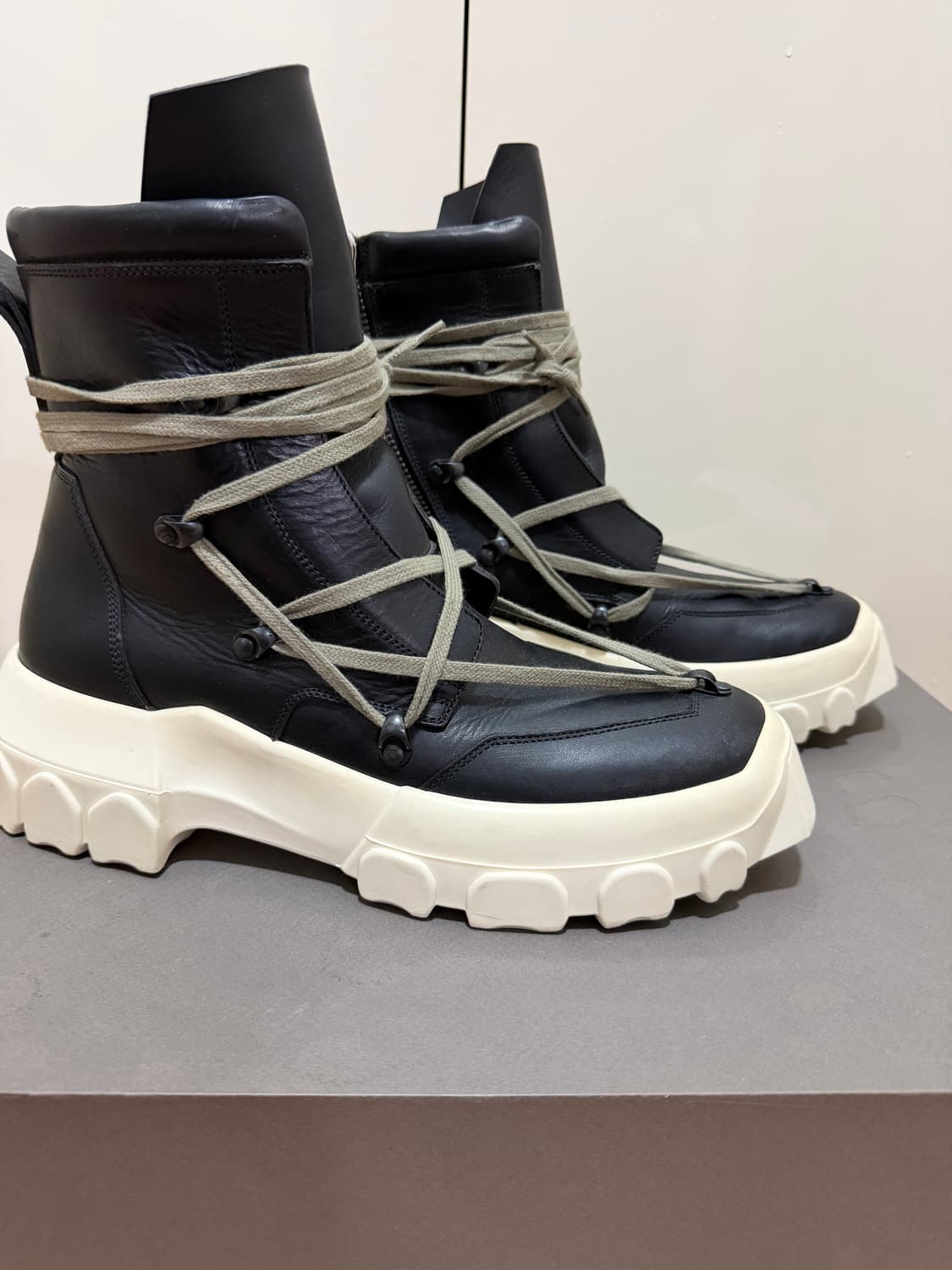 Rick owens 아크네 팹스타일 하이킹 부츠 18ss 상품이미지2