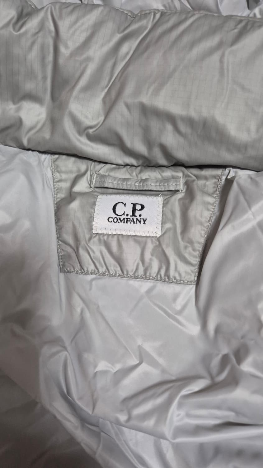 cp컴퍼니 DD쉘 디테쳐블 코리아 익스클루시브 루나락 XL 상품이미지4