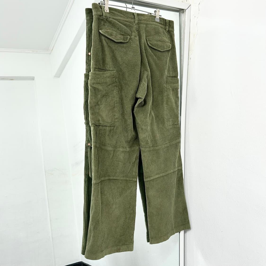 앤더슨벨 코듀로이 카고 팬츠 상품이미지6