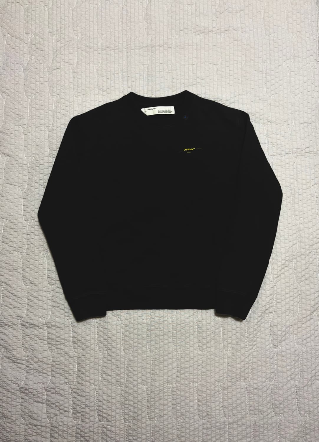 오프화이트 맨투맨 상품이미지1