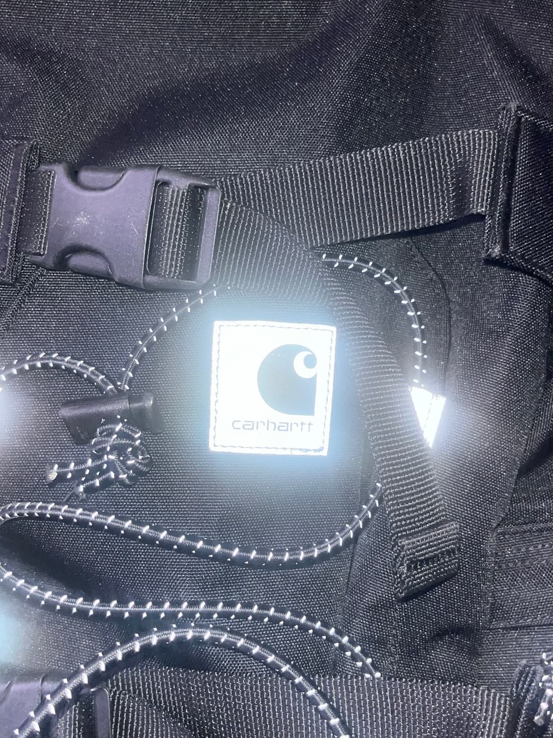 칼하트 킥플립 리플렉티브 백팩 가방 상품이미지3