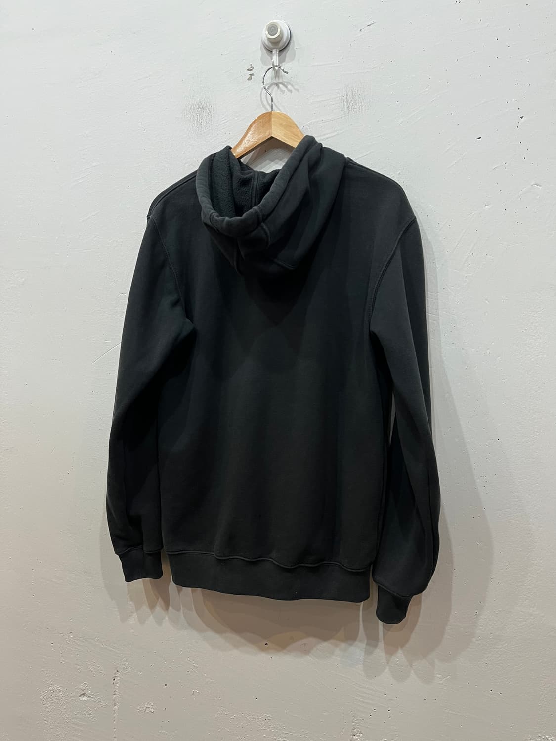 칼하트 로고 후드 상품이미지2