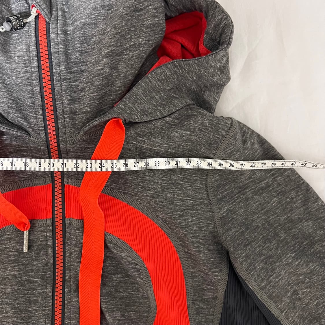 lululemon 후드집업 상품이미지3